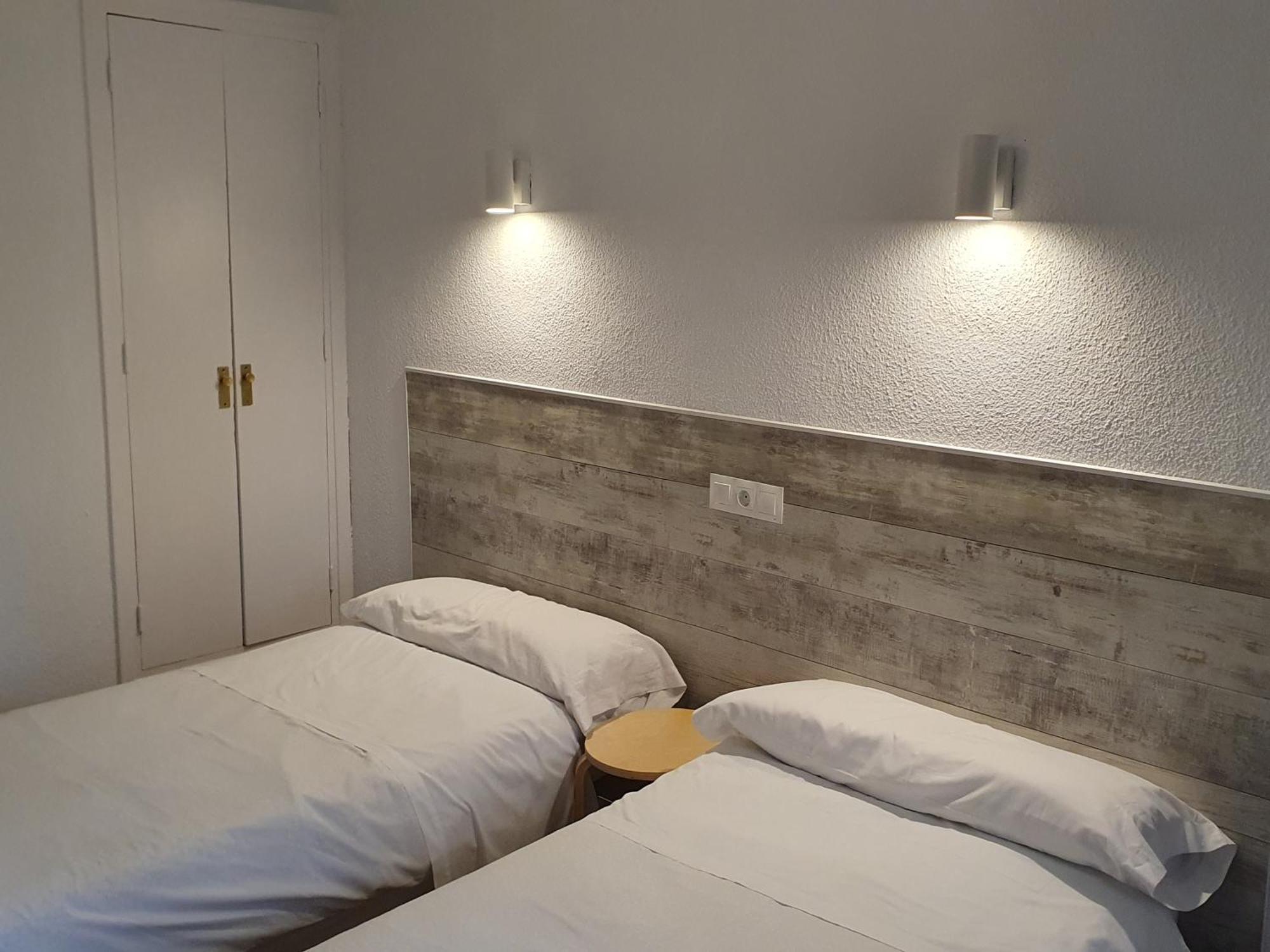Hostal Ginebra -Madrid Centro Gran Via Sol- Zewnętrze zdjęcie